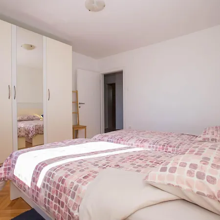 Apartment Ivan