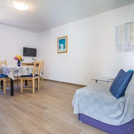 Apartment Ivan *